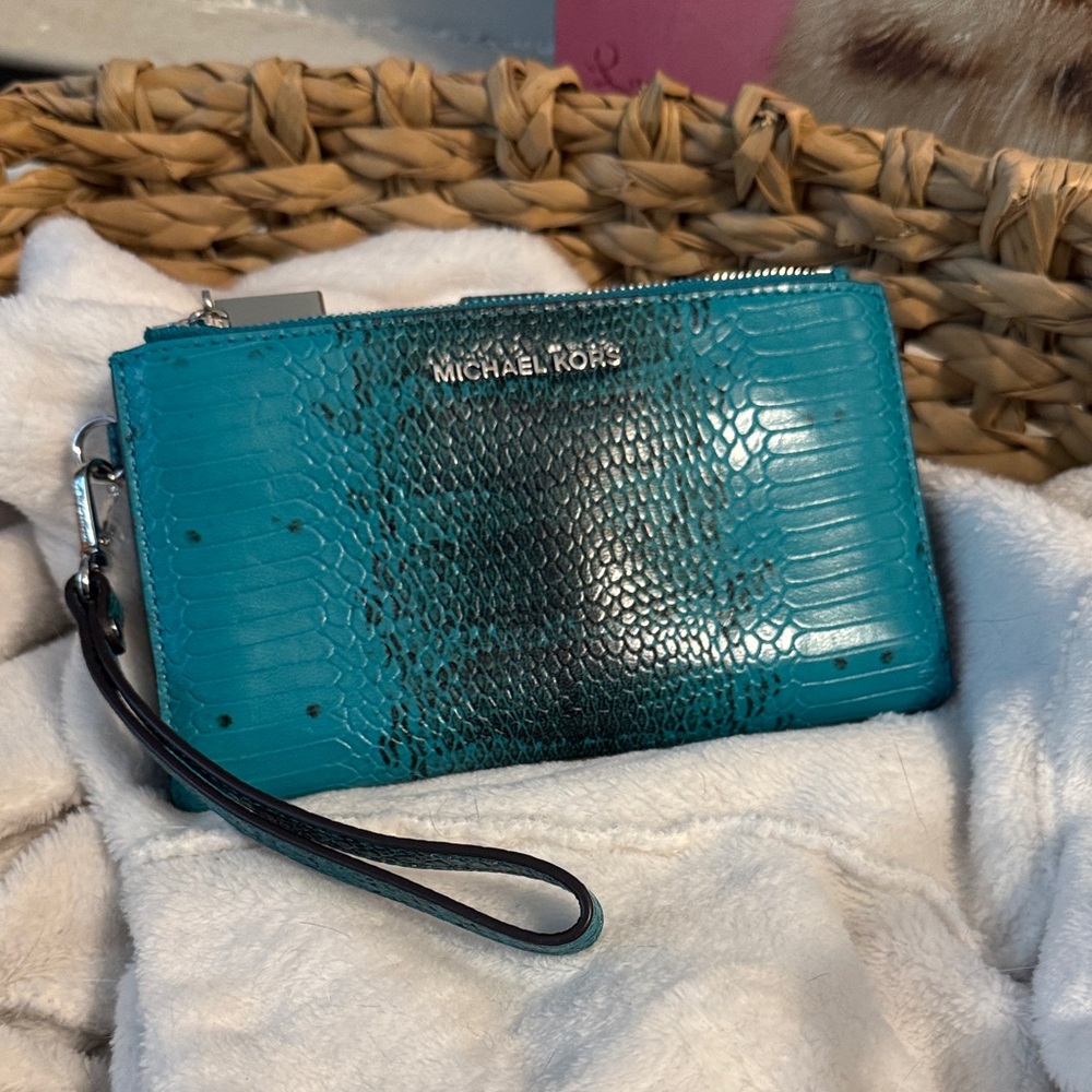 Michael Kors Turquoise Croc-Embossed Wristlet NWOT